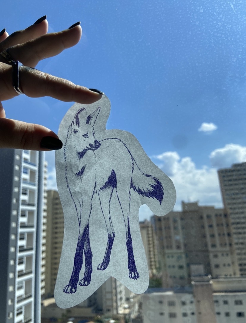 Flash autoral de lobo em traço fino